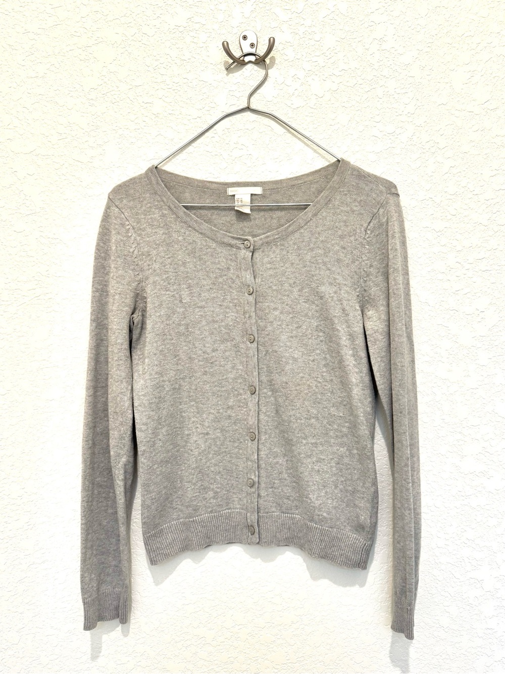 H&M Basic Light Gray Button-Up Women's Cardigan